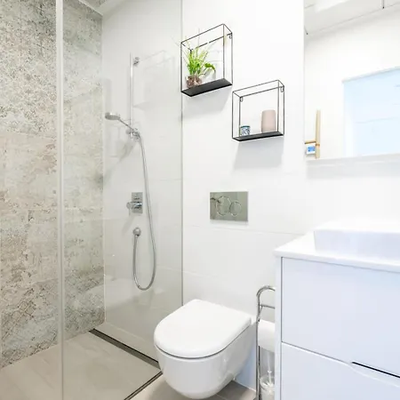 Stunning 3 Bed Lcs28lc Apartamento