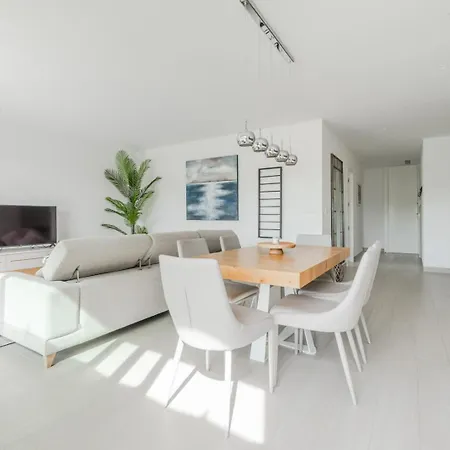 Stunning 3 Bed Lcs28lc Orihuela